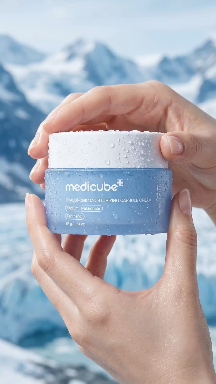 Medicube Hyaluronic Moisturizing Capsule Cream
